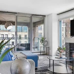  Apartment City Skyline Dt 3br Dt With Free Parking Canada